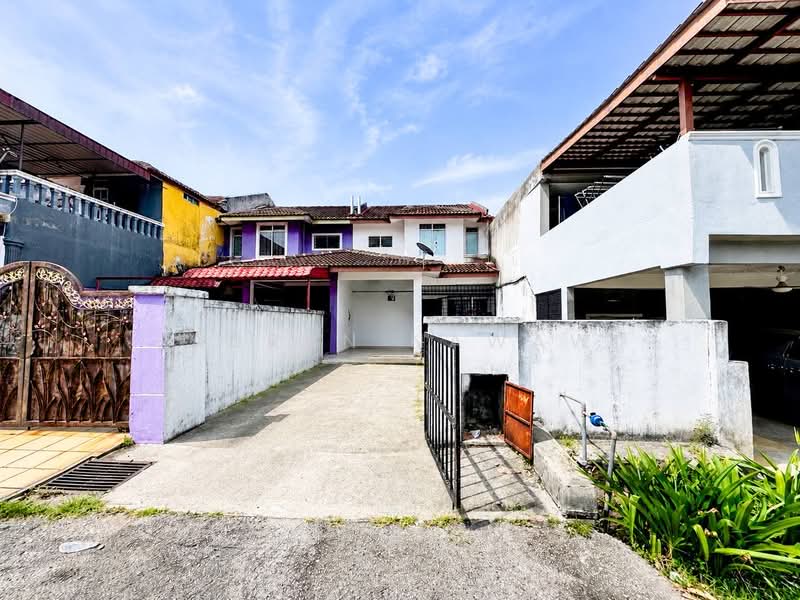 2-storey Terraced House for Sale in Sepang (Selangor) - Fauran Nawawi - PropertyGuru.com.my