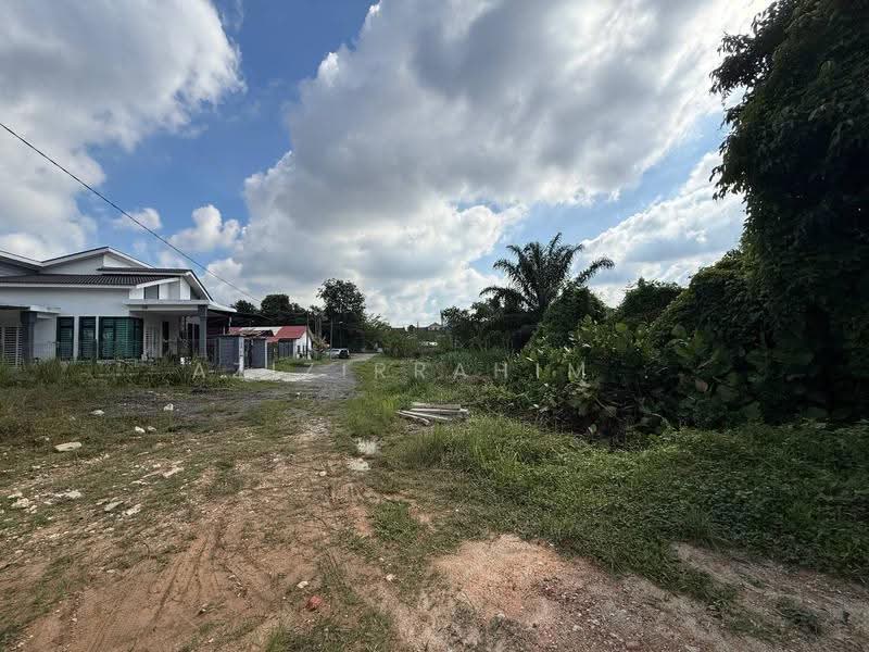 Tanah Kediaman untuk Dijual di Dengkil (Selangor) - Azizirrahim . - Exterior - PropertyGuru.com.my