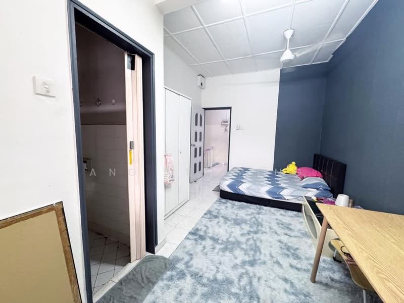 Rumah Teres 2 Tingkat untuk Dijual di Bandar Cemerlang (Ulu Tiram) - Ang Wee Meng - PropertyGuru.com.my