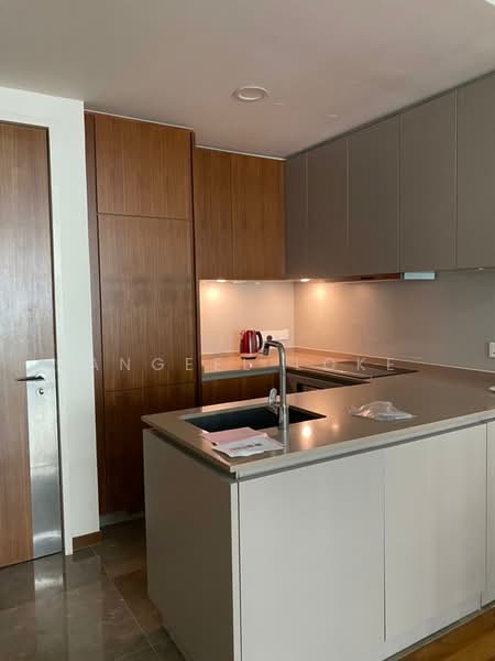 Servis Apartment untuk Dijual di Stonor 3 - Angeel Loke - Kitchen - PropertyGuru.com.my