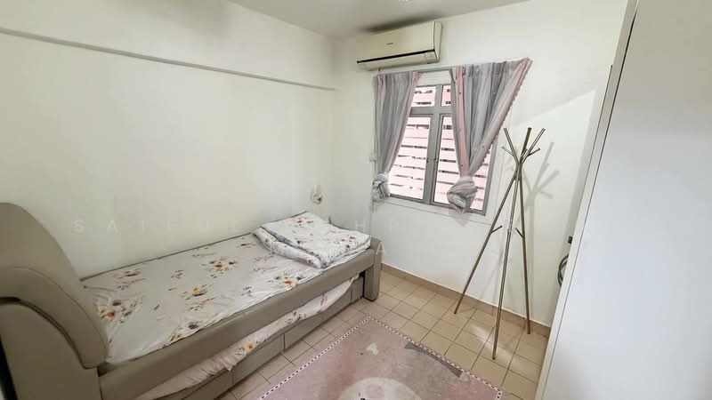 Condominium for Sale at Perdana Exclusive - Saiful Bahri Abdul Manan - Bedroom - PropertyGuru.com.my