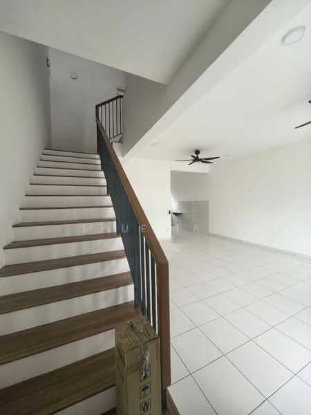 2-storey Terraced House for Sale in Bandar Bukit Tinggi (Klang) - Shue Tan - Interior - PropertyGuru.com.my
