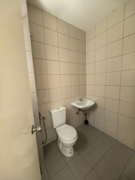 2-storey Terraced House for Sale in Bandar Bukit Tinggi (Klang) - Shue Tan - PropertyGuru.com.my