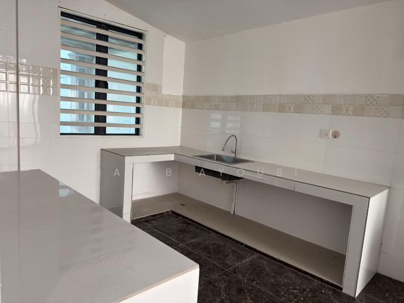 Semi-Detached House for Sale in Shah Alam (Selangor) - Najib Ayoubi - Kitchen - PropertyGuru.com.my