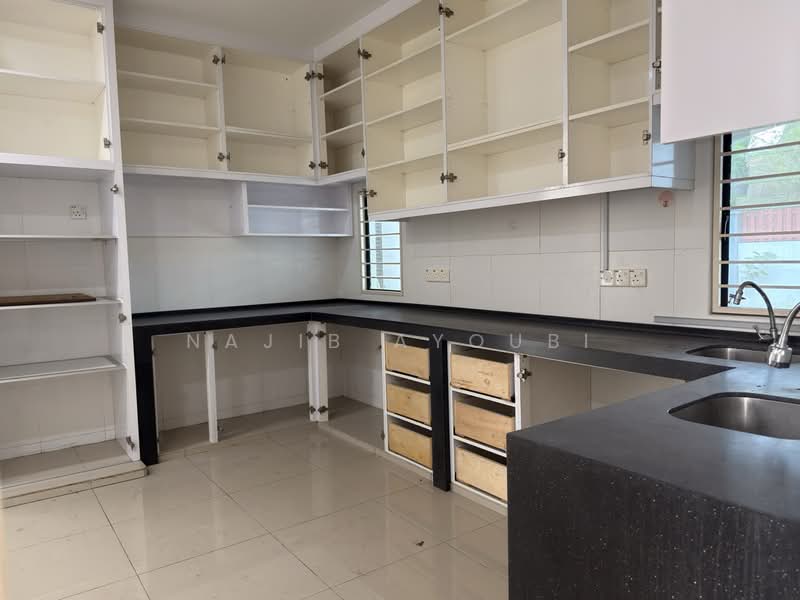 Semi-Detached House for Sale in Shah Alam (Selangor) - Najib Ayoubi - Kitchen - PropertyGuru.com.my