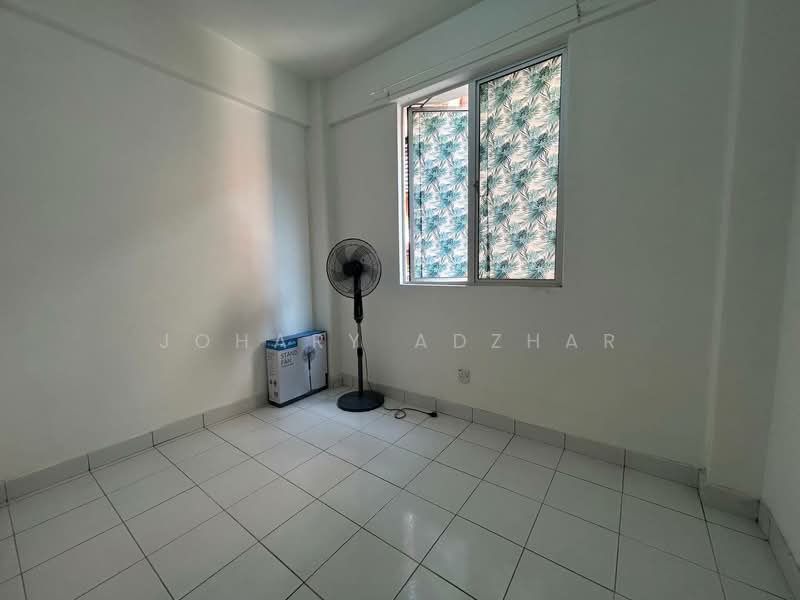 Pangsapuri untuk Dijual di Alam Budiman (Sri Budiman) - Johary Adzhar - Interior - PropertyGuru.com.my