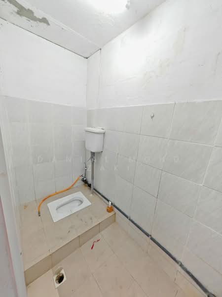 1-storey Terraced House for Sale in Chuping (Perlis) - Danial Mohd Zaki - Bathroom - PropertyGuru.com.my