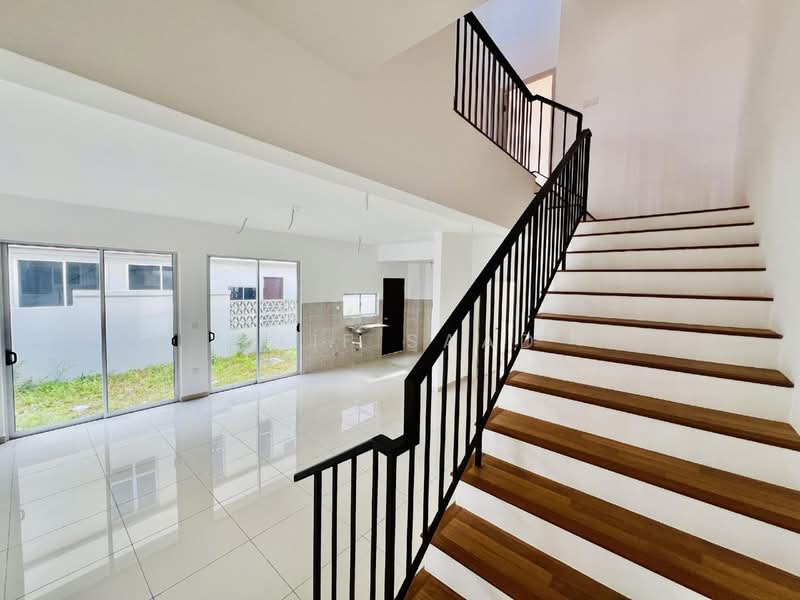 Rumah Kluster untuk Dijual di Alam Sari (Bangi) - Alif Saad - PropertyGuru.com.my