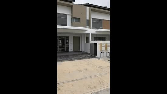 Rumah Teres 2 Tingkat untuk Dijual di Bandar Gamuda Cove (Dengkil) - Alex Heah - PropertyGuru.com.my