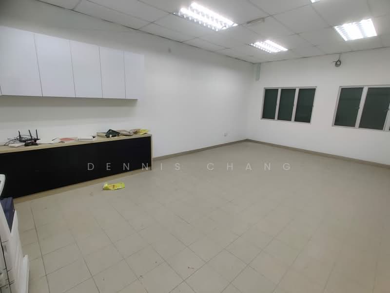 Kilang untuk Disewa di Kawasan Perindustrian Balakong (Balakong) - Dennis Chang - Interior - PropertyGuru.com.my