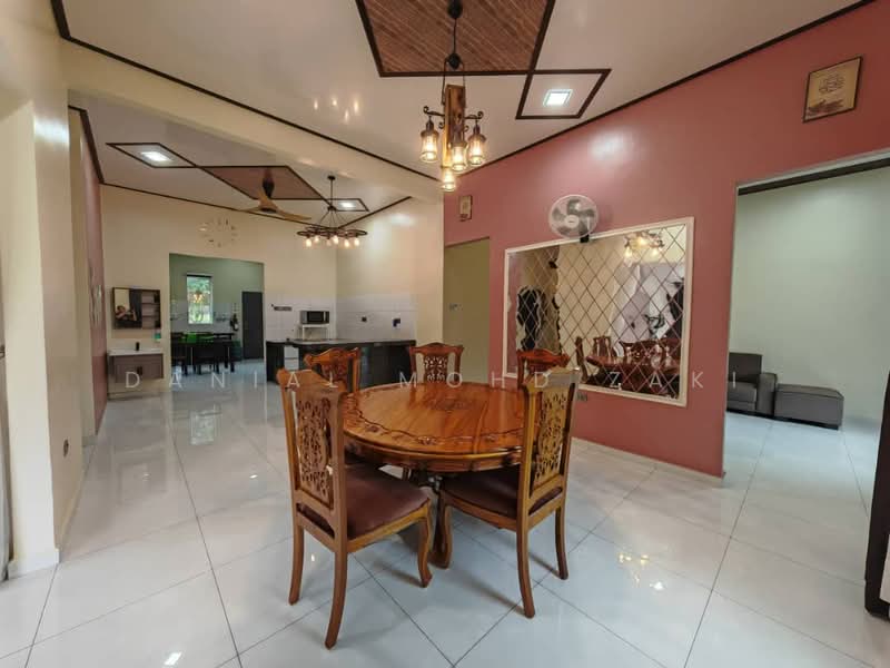 Bungalow for Sale in Kurong Batang (Perlis) - Danial Mohd Zaki - Dining Room - PropertyGuru.com.my