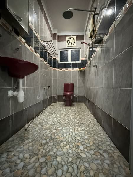 Rumah Teres 2 Tingkat untuk Dijual di Taman Bukit Serdang (Seri Kembangan) - Murali . - PropertyGuru.com.my