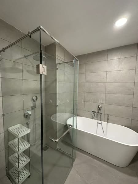 Service Residence for Rent at Dorsett Waterfront Subang - Clara Loh - Bathroom - PropertyGuru.com.my