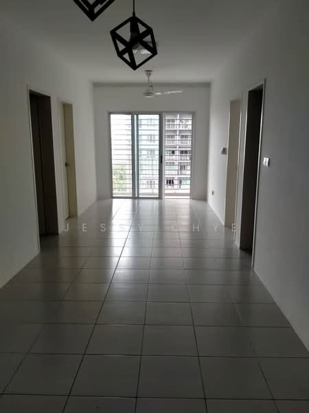 Apartment for Rent at Residensi Razakmas - Jessy Chye - Corridor - PropertyGuru.com.my