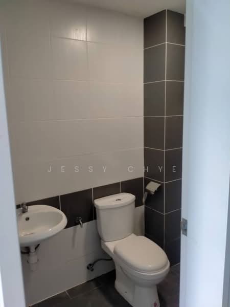 Apartment for Rent at Residensi Razakmas - Jessy Chye - Bathroom - PropertyGuru.com.my
