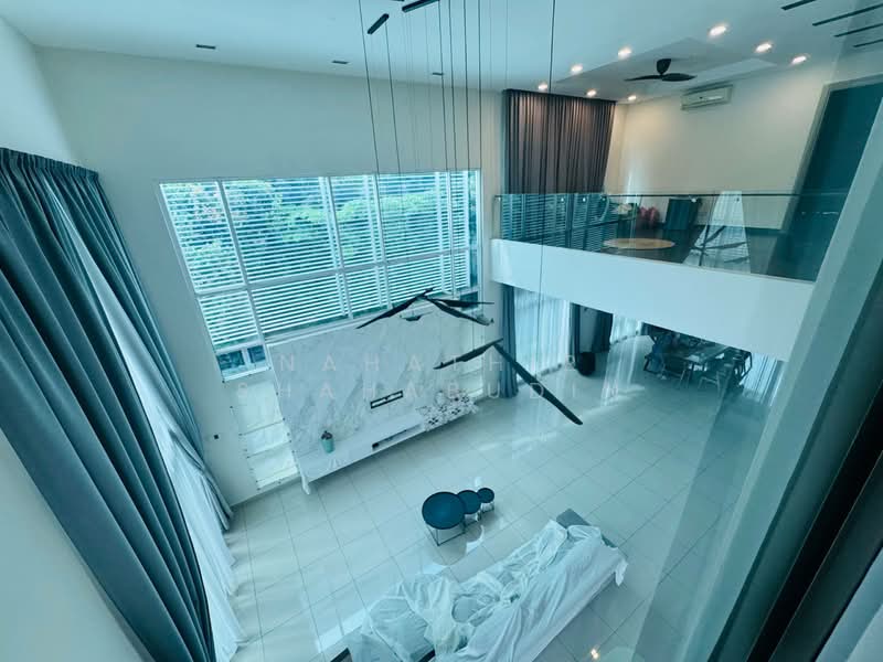 Rumah Banglo untuk Disewa di Shah Alam (Selangor) - Nahathir Shahabudin - Living Room - PropertyGuru.com.my