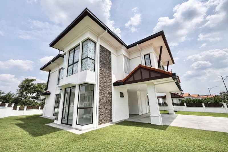 Rumah Banglo untuk Dijual di Kajang (Selangor) - Alif Saad - PropertyGuru.com.my
