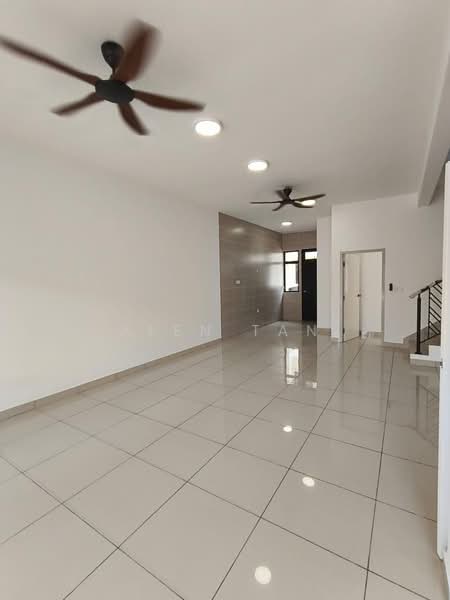 Rumah Berkembar untuk Disewa di Taman Rinting (Masai) - Alen Tan - PropertyGuru.com.my