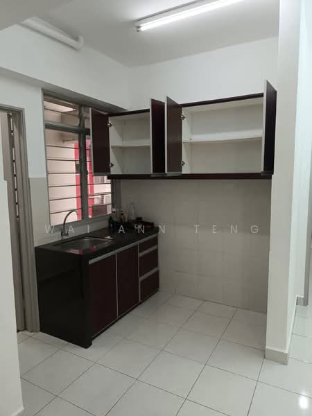 Servis Apartment untuk Dijual di Main Place Residence - Wai Ann Teng - Kitchen - PropertyGuru.com.my