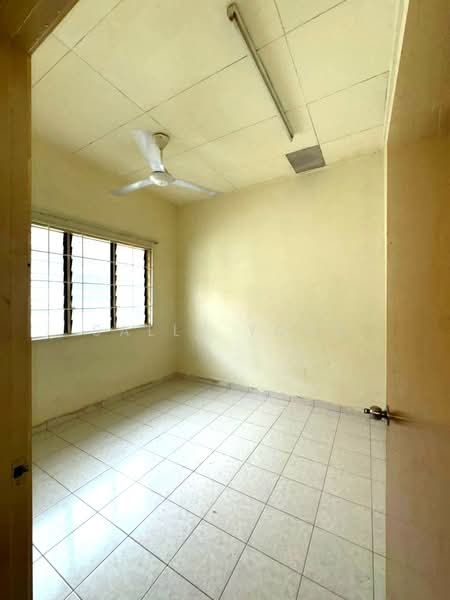 1-storey Terraced House for Sale in Bandar Bukit Raja (Klang) - Sally Yong - Interior - PropertyGuru.com.my