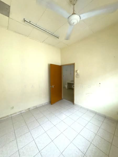 1-storey Terraced House for Sale in Bandar Bukit Raja (Klang) - Sally Yong - Interior - PropertyGuru.com.my