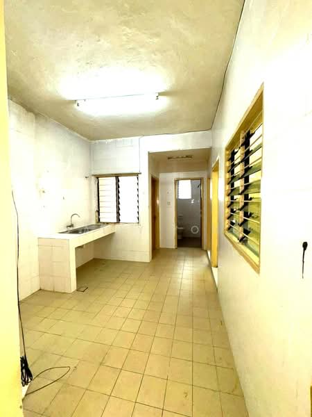 1-storey Terraced House for Sale in Bandar Bukit Raja (Klang) - Sally Yong - Kitchen - PropertyGuru.com.my