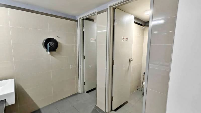 Shop / Office for Rent in Seksyen U1 (Glenmarie) - Ray Lee - Bathroom - PropertyGuru.com.my