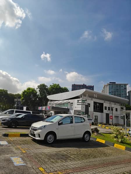 Apartment for Sale at Lake View Suites - Jason Tan - Exterior - PropertyGuru.com.my
