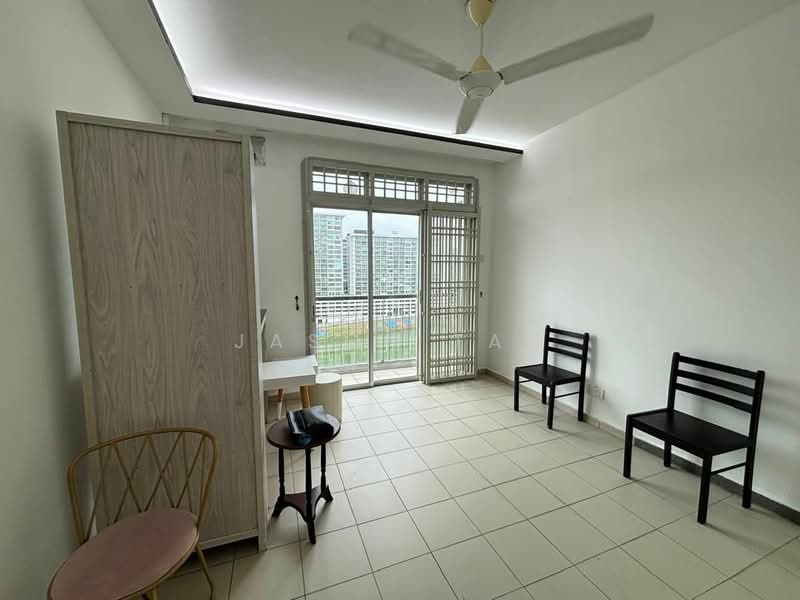 Apartment for Sale at Lake View Suites - Jason Tan - Bedroom - PropertyGuru.com.my