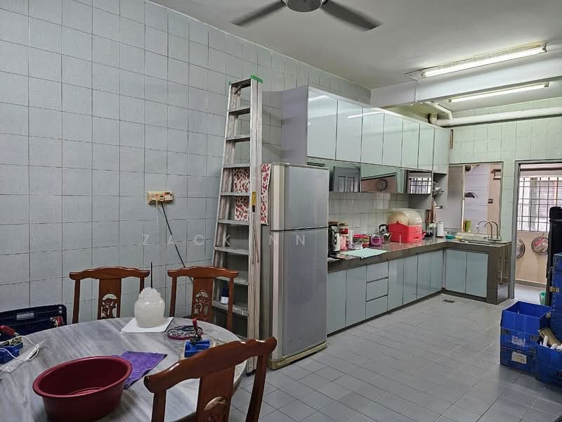 2-storey Terraced House for Sale in Taman Sentosa (Klang) - Zackinn Hoi - Kitchen - PropertyGuru.com.my