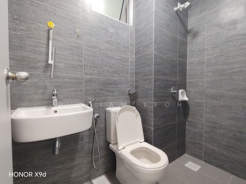 Service Residence for Rent at Gaya Resort Homes - William Yeoh - Bathroom - PropertyGuru.com.my
