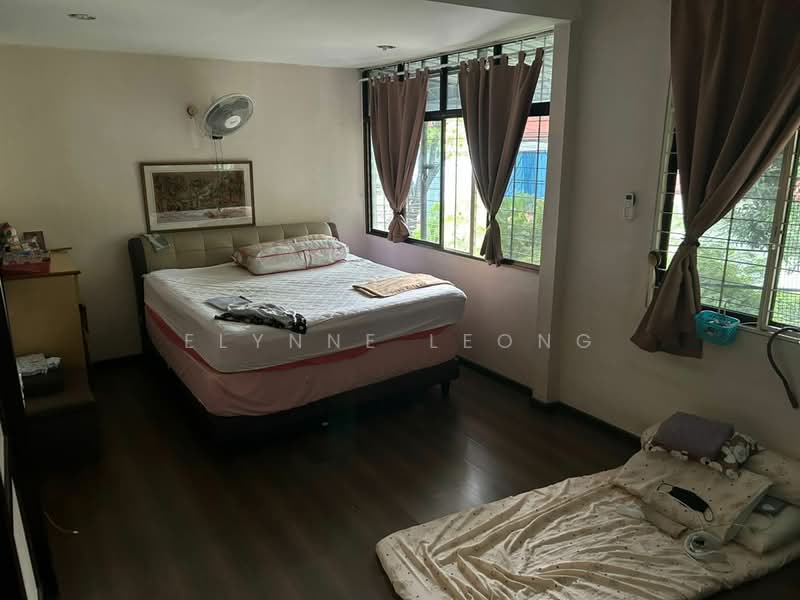 2-storey Terraced House for Sale in Island Glades (Jelutong) - Elynne Leong - Bedroom - PropertyGuru.com.my