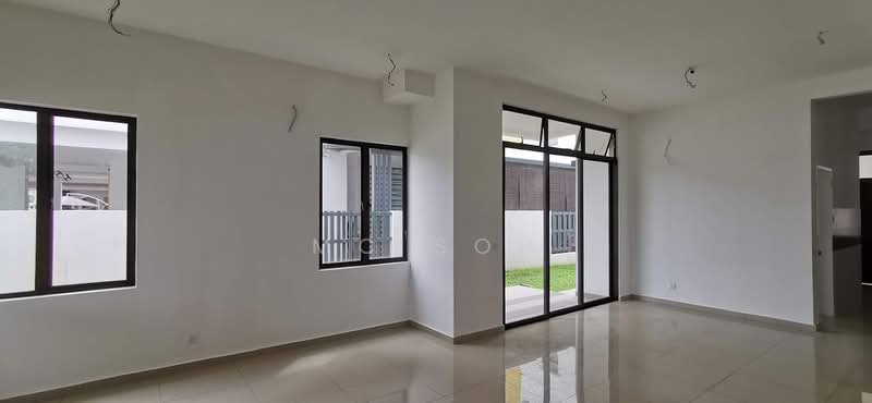Semi-Detached House for Sale in Setia Alam (Selangor) - MC Soh - Living Room - PropertyGuru.com.my