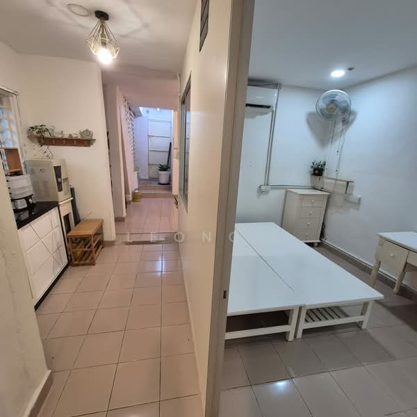 Shop for Rent in George Town (Penang) - Leong . - Corridor - PropertyGuru.com.my