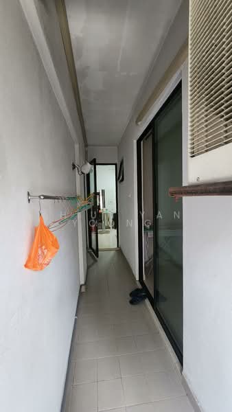 Pangsapuri untuk Dijual di Laman 38, Petaling Jaya - Shiun Yan Yoong - Corridor - PropertyGuru.com.my