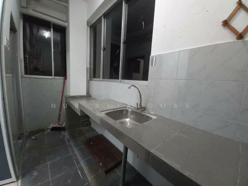 Flat for Sale at Permai Court 2 - Nur Alia Omar - Interior - PropertyGuru.com.my