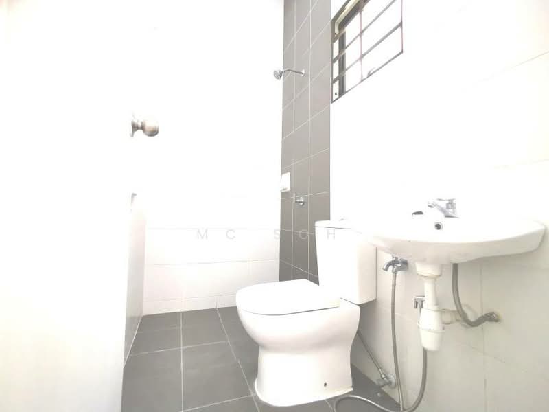 2-storey Terraced House for Sale in Setia Alam (Selangor) - MC Soh - Bathroom - PropertyGuru.com.my