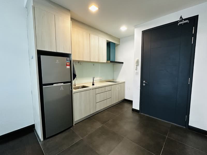 Pangsapuri untuk Disewa di V Residence Suites @ Sunway Velocity - Alan Hong - Kitchen - PropertyGuru.com.my