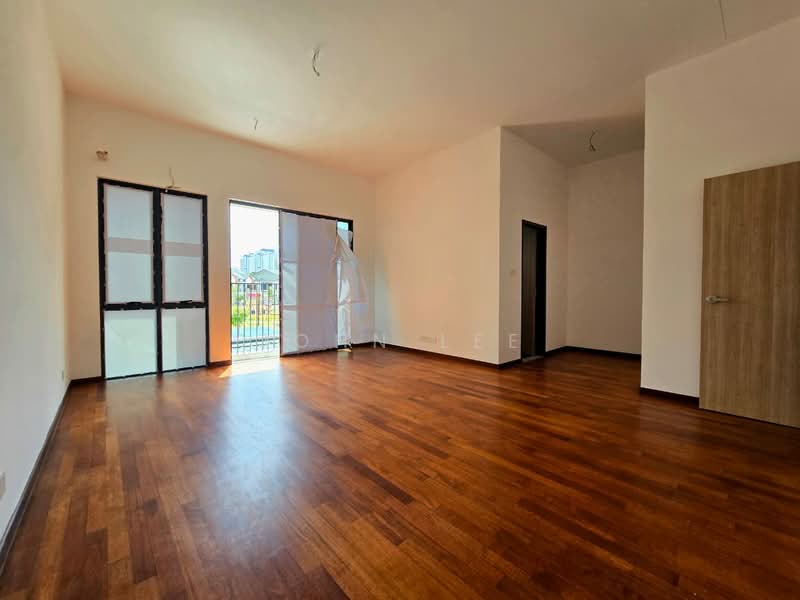 2-storey Terraced House for Sale in Bandar Kinrara Seksyen 8 (Bandar Kinrara) - John Lee - Living Room - PropertyGuru.com.my