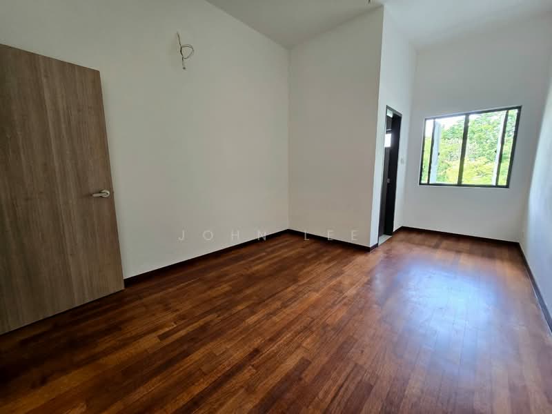 2-storey Terraced House for Sale in Bandar Kinrara Seksyen 8 (Bandar Kinrara) - John Lee - Interior - PropertyGuru.com.my