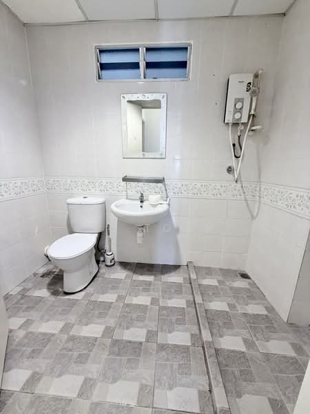Condominium for Rent at Putra Place Condominium - JC Tong - PropertyGuru.com.my