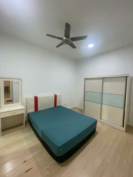 Service Residence for Sale at V Residence 3 @ Sunway Velocity - Louis . - Bedroom - PropertyGuru.com.my