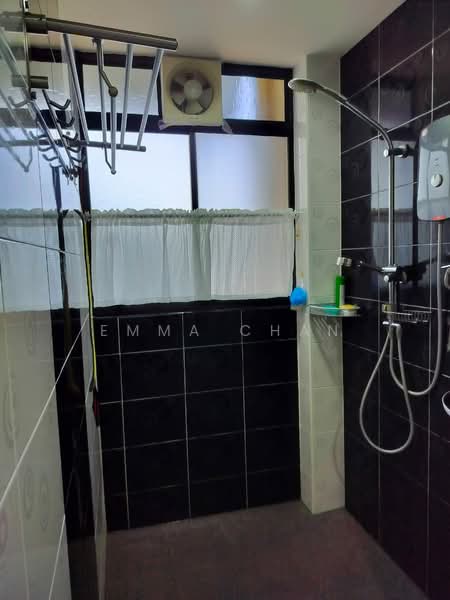 Flat for Rent at Taman Desa Relau - Emma Chan - Bathroom - PropertyGuru.com.my