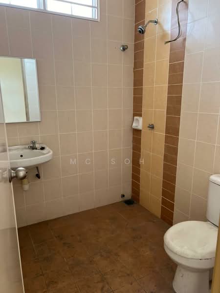 1-storey Terraced House for Sale in Setia Alam (Selangor) - MC Soh - Bathroom - PropertyGuru.com.my