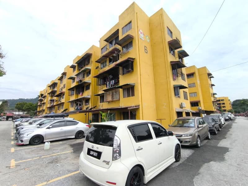Flat for Sale at Flat Pkns Au3 - Muz Hafiz - PropertyGuru.com.my
