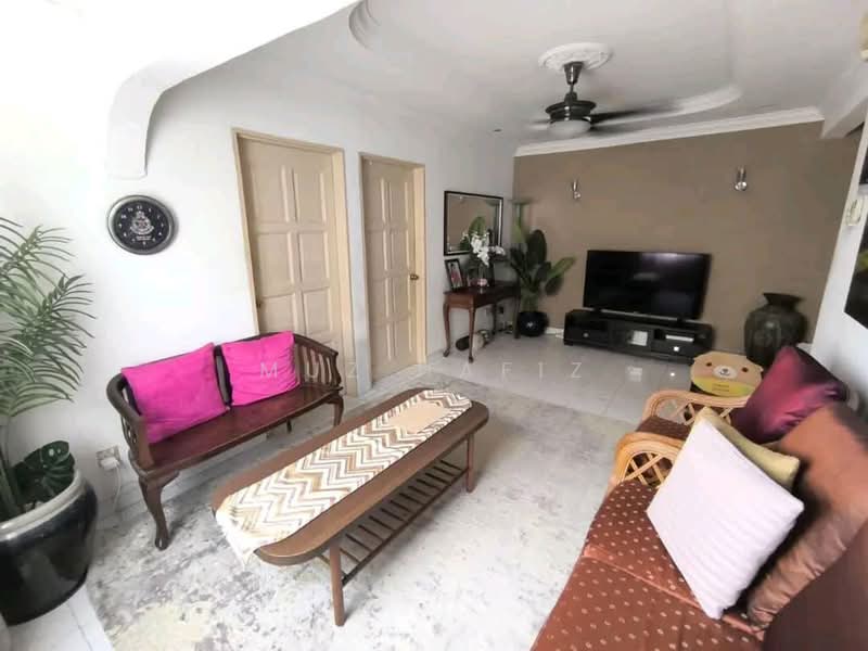 Flat for Sale at Flat Pkns Au3 - Muz Hafiz - PropertyGuru.com.my