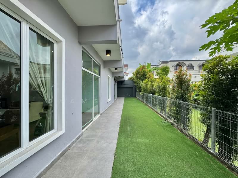 Semi-Detached House for Sale in Shah Alam (Selangor) - Syamsul Ilham - Exterior - PropertyGuru.com.my