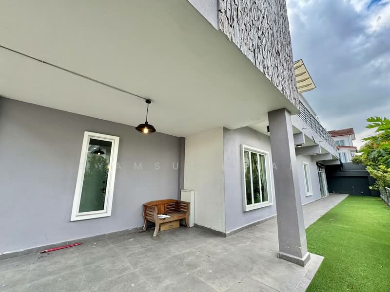 Semi-Detached House for Sale in Shah Alam (Selangor) - Syamsul Ilham - Exterior - PropertyGuru.com.my