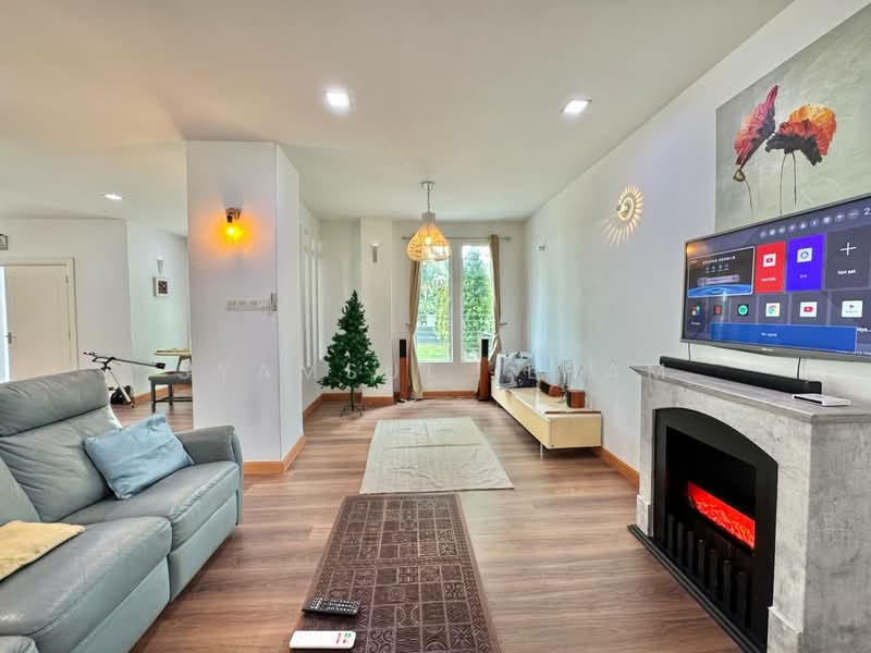 Semi-Detached House for Sale in Shah Alam (Selangor) - Syamsul Ilham - Living Room - PropertyGuru.com.my