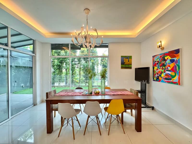 Semi-Detached House for Sale in Shah Alam (Selangor) - Syamsul Ilham - Dining Room - PropertyGuru.com.my